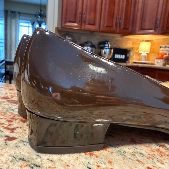 Salvatore Ferragamo Leather Shoes Ballet Womens Size 7.5 Crisscross Brown Preppy - Picture 9 of 14
